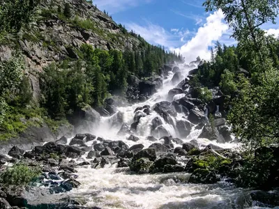 Уникальные водопады Алтая: Скачать бесплатно в формате JPG