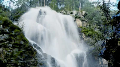 Прекрасное наследие природы: фотографии водопадов Алтайского края