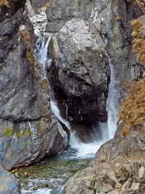 Картинки водопадов аршана с эффектом солнечных лучей