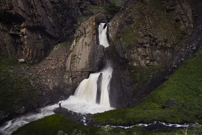 Прикоснись к природе: удивительные фотографии водопадов Дагестана 