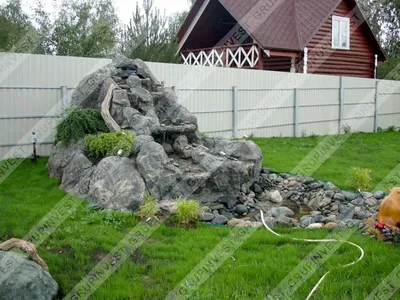 Оазисы в городской суете: фотографии искусственных водопадов, созданных в урбанистических пространствах