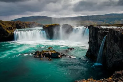 Водопады исландии  фото