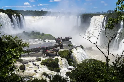 Запечатлейте момент: самые красивые водопады южного полушария на фото