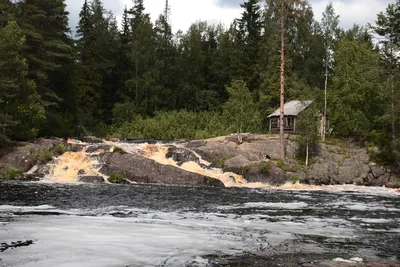 Водопады Карелии в объективе: запечатленные мгновения красоты