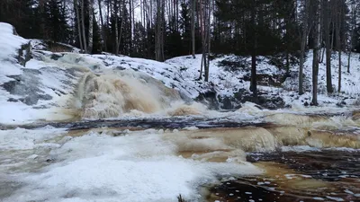 Живописные водопады Карелии: фото на любой вкус