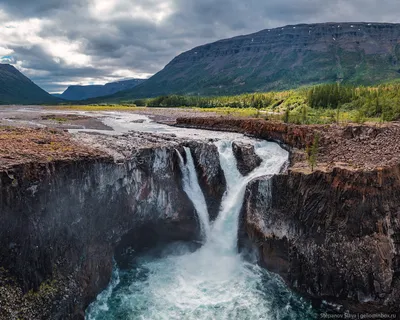 20 лучших фотографий водопадов 2024 года