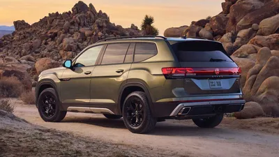 Фото Volkswagen Atlas 2023 для журналов и газет