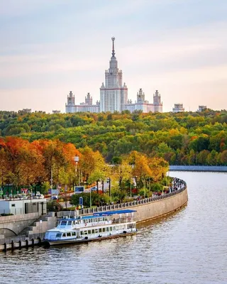 Фото Воробьевых гор в Москве: скачать бесплатно в высоком качестве