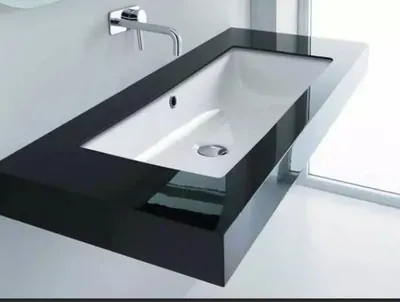 27) Фото ванной комнаты с встраиваемыми раковинами в минималистическом стиле