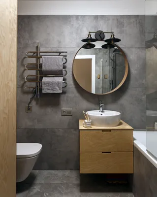Ванная комната с минималистичной встроенной ванной