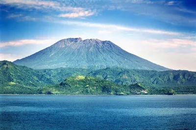Вулкан Агунг: Подробные изображения для загрузки