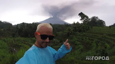 Агунг: Вулкан в объективе камеры
