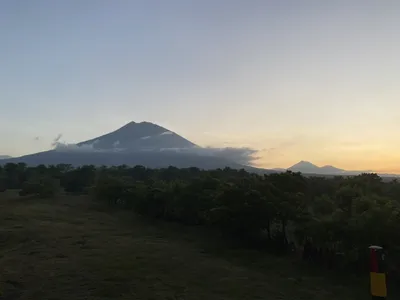 Фотографии агунгского вулкана в Full HD качестве