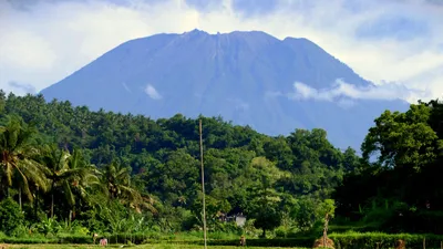 Фотографии вулкана Агунг в хорошем качестве