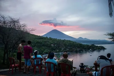 Впечатляющие фотографии вулкана Агунг