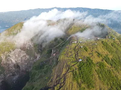 Вулкан Батур на кадрах: Величие природы в объективе