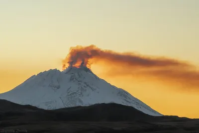 Фото безымянного вулкана: природное чудо