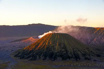 Вулкан Бромо: Фото в формате JPG и PNG