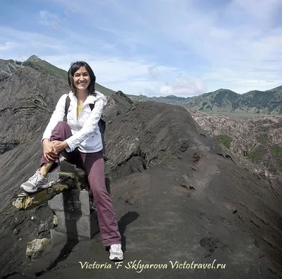 Величественный вулкан Бромо на фото: природное великолепие.