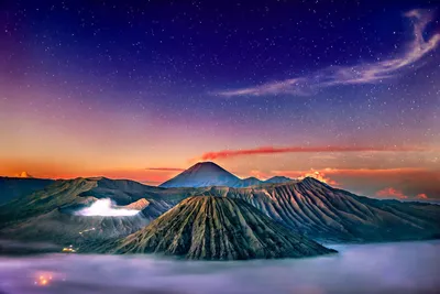 Адский пейзаж вулкана Бромо: фото с огненными оттенками.