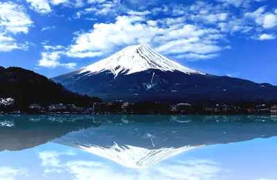 Вулкан Фудзияма: Новое изображение каждый день