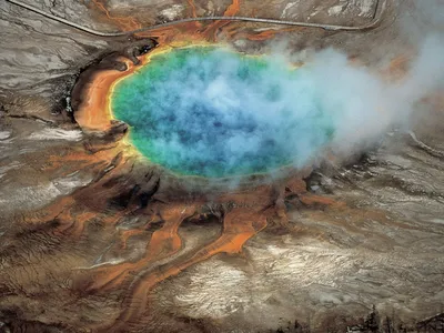 Природное чудо в объективе камеры: фотографии Вулкана Йеллоустоун
