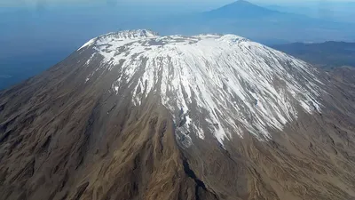 Загадочный Вулкан Килиманджаро на снимках