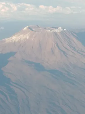 Килиманджаро в Full HD качестве