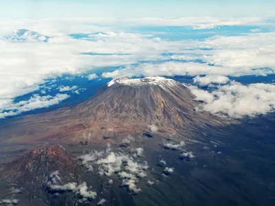 HD фотографии великого вулкана Килиманджаро.