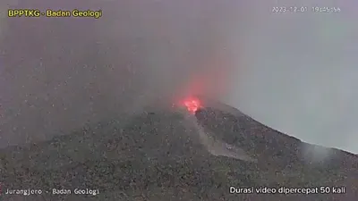 Фотокартины вулкана Мерапи в Full HD