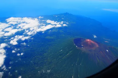 Невероятные виды вулкана Тятя на фото