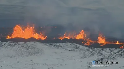 Великолепное изображение вулкана Эйяфьятлайокудль