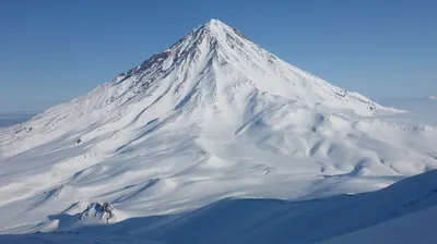 Рисунки природы: вулканы Камчатки в Full HD