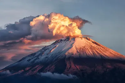 Удивительные вулканы: фотографии в HD, Full HD и 4K.