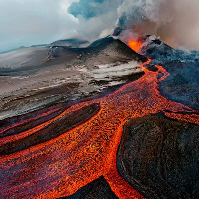 Завораживающие природные явления: Вулканы в объективе