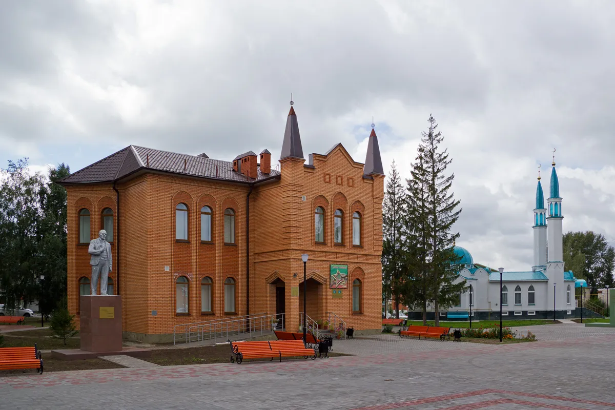 Республика татарстан с высокая гора. Высокогорский краеведческий музей. Мечеть Гафиятулла высокая гора.