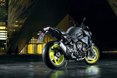 Фотошедевр Yamaha MT-10: пронзительная эстетика