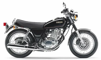 Yamaha SR 400 - качественное фото для скачивания