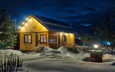 Загородный дом под снегом: Изображения в формате JPG для вашего выбора