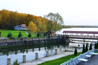 Превосходные фото на андроид - озеро Медвежьи озера.