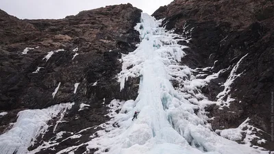 Замерзшие водопады: живописные фотографии для вашего удовольствия