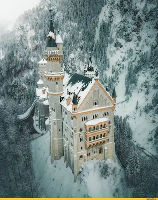 Фото замков зимой: Выберите размер изображения в JPG