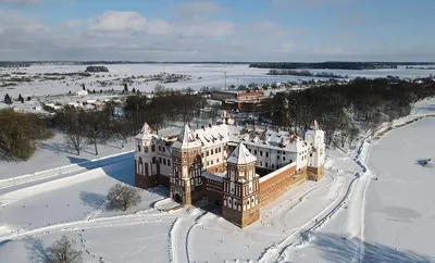 Фото зимних замков: Размер изображения на выбор, JPG