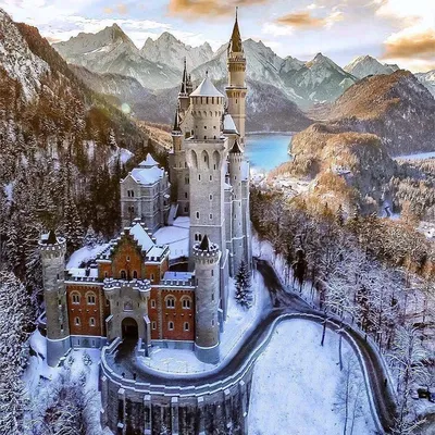 Замок нойшванштайн зимой фотографии