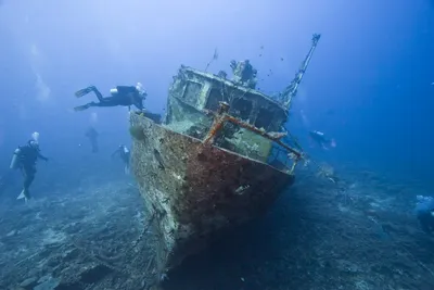 Лучшие фото затонувших кораблей черного моря