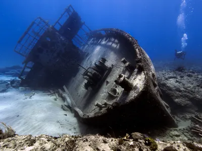 Скрытые сокровища: Фотографии затонувших кораблей Черного моря неповторимы