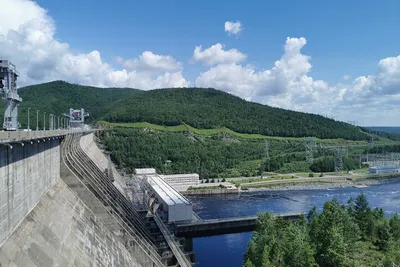 Грандиозное Зейское море: впечатляющие кадры