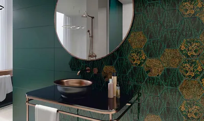 Арт-фото зеленой плитки в ванной