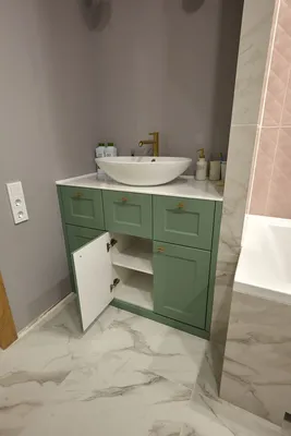 Зеленая ванная комната: фотографии с разными стилями мебели