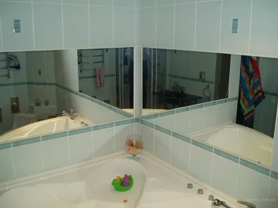 Зеркало над ванной - скачать в 4K качестве
